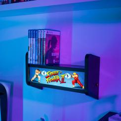 Transporta la energía de las recreativas clásicas a tu hogar con la Lámpara Arcade Street Fighter, fabricada en MDF y acrílico para ofrecer resistencia y un acabado impecable, y equipada con un botón